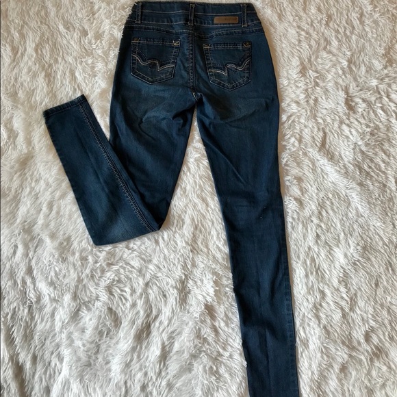 SOLD - Picture 2 of 6